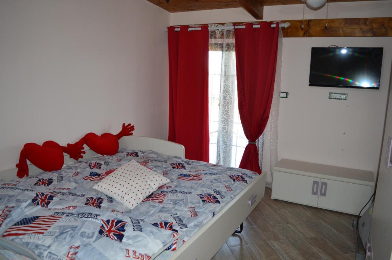 Villa Carmen Castel Volturno Dış mekan fotoğraf